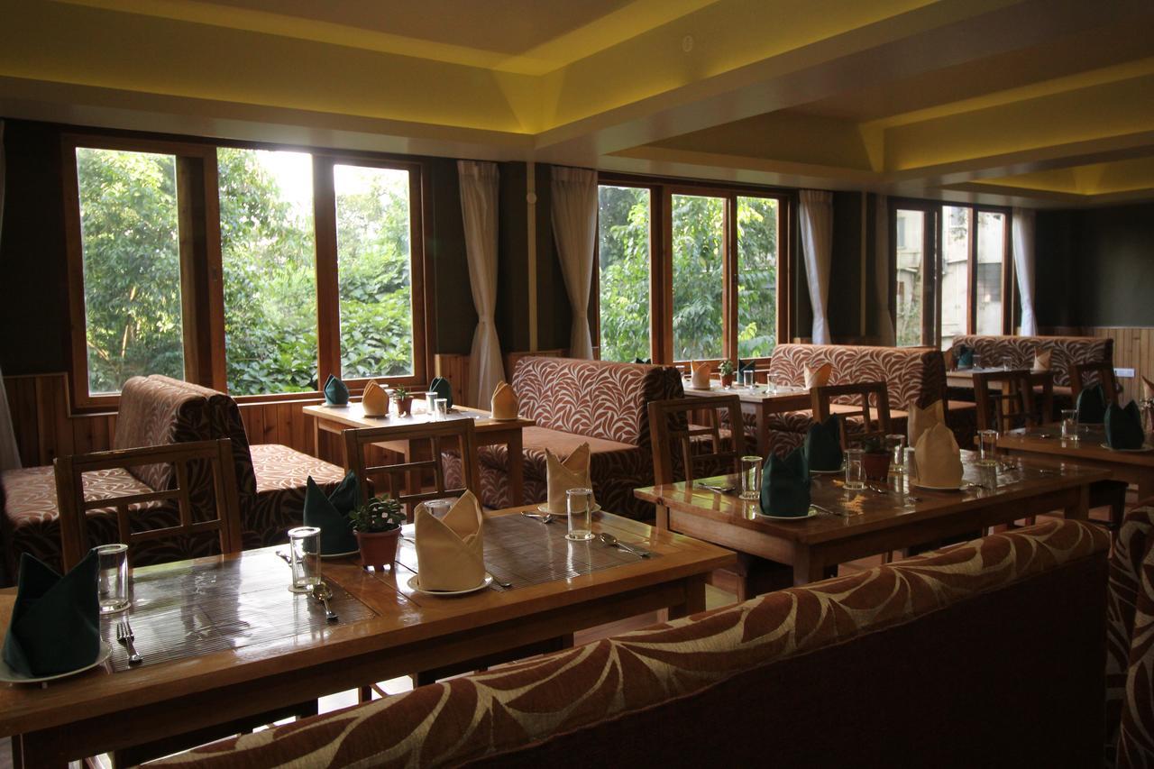 Hotel Tarayana Grand 甘托克 外观 照片
