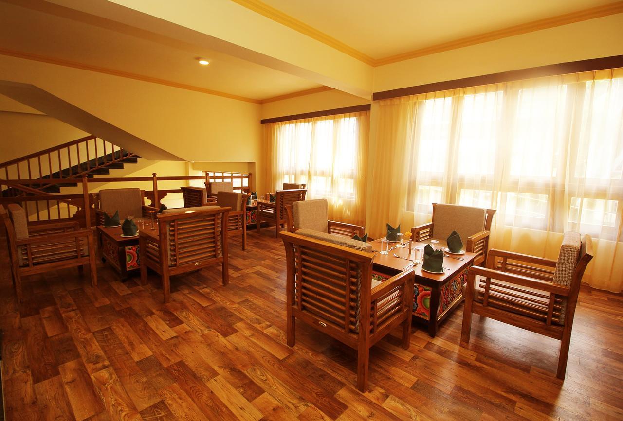 Hotel Tarayana Grand 甘托克 外观 照片