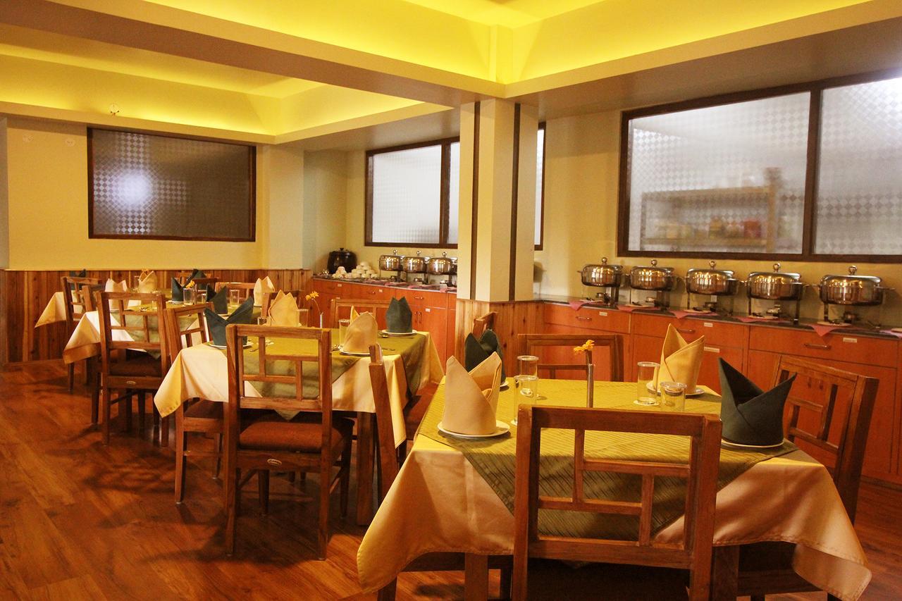 Hotel Tarayana Grand 甘托克 外观 照片